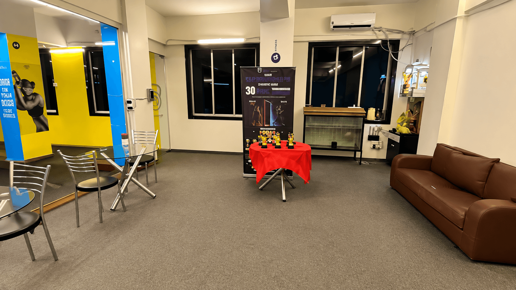 19 Hours Fitness Member Lounge and Athlete Consultation Suite